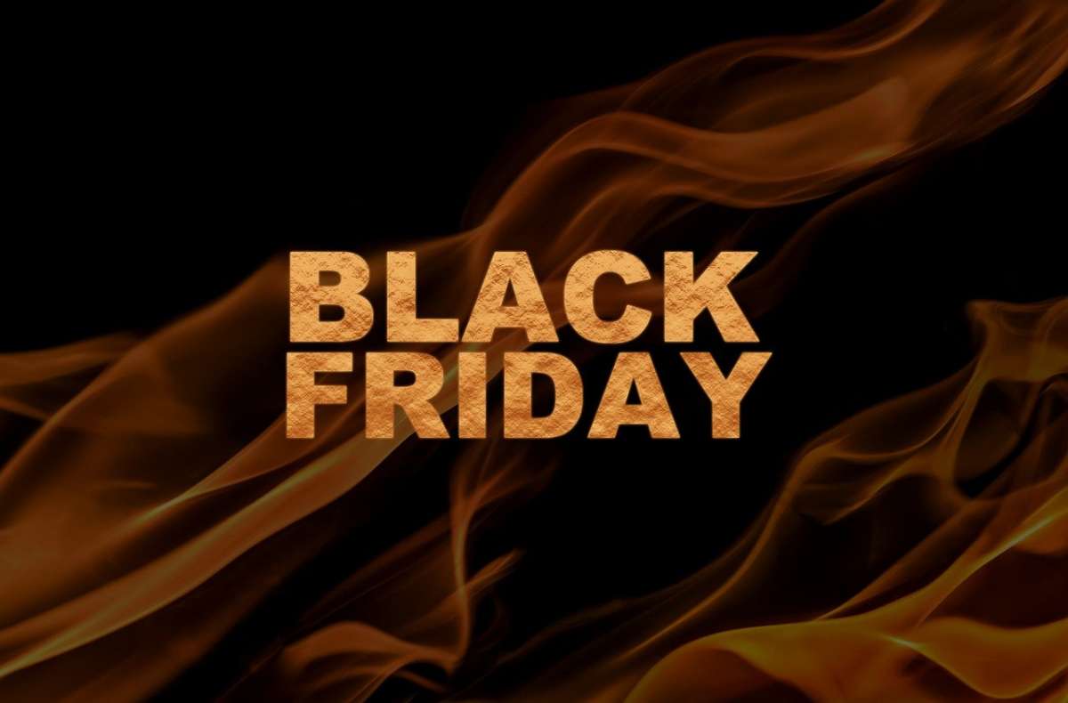 La ciberestafa que está arrasando en el Black Friday de 2025: el paquete no solicitado